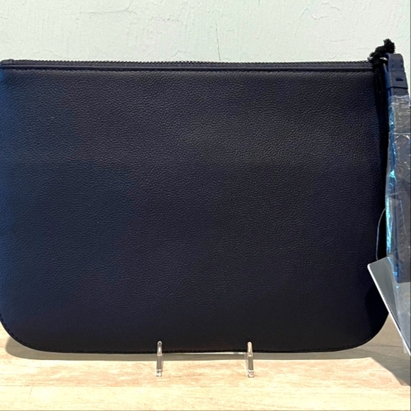 Lipault Paris Plume Elegance Clutch  in Navy Blue Leather  New In Box Wi… - Picture 2 of 13